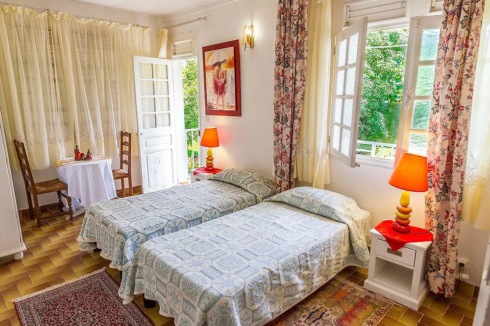 Les Chambres D'Hotes De La Villa Cayol Fort-de-France Otel